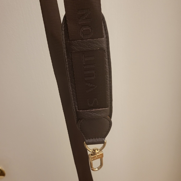 Authentic Louis Vuitton Shoulder Strap - Picture 8 of 9